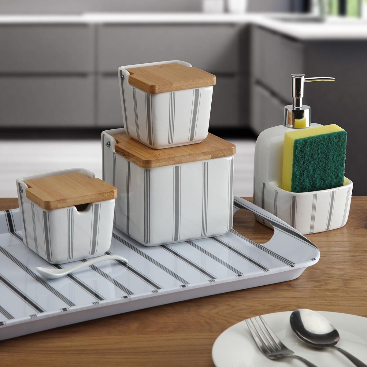 V5H5DB70B41662698670E4CF93117BC9DF2R6552733P2