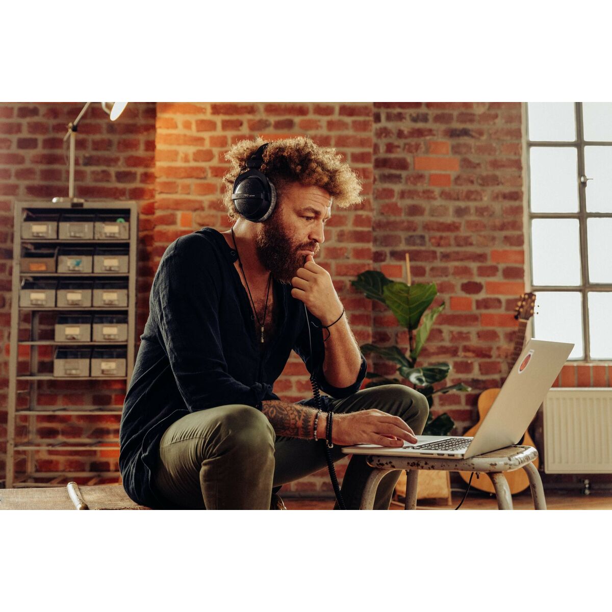 V5H17E572C22B887F15FA3A599817D4BA4FR5333960P2