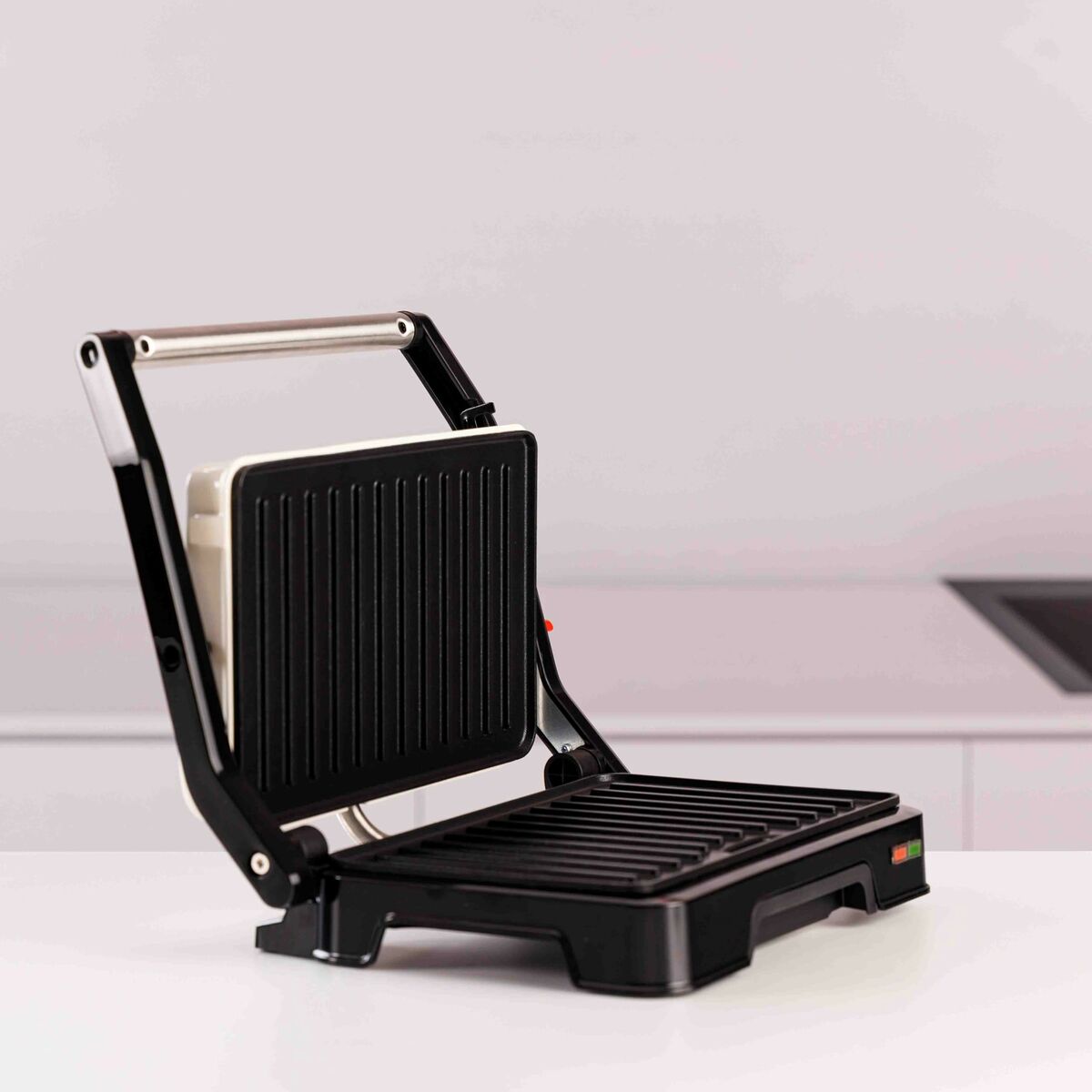 V4H99915550B17748DDAF3FC5EE8672B34ER5082213P1