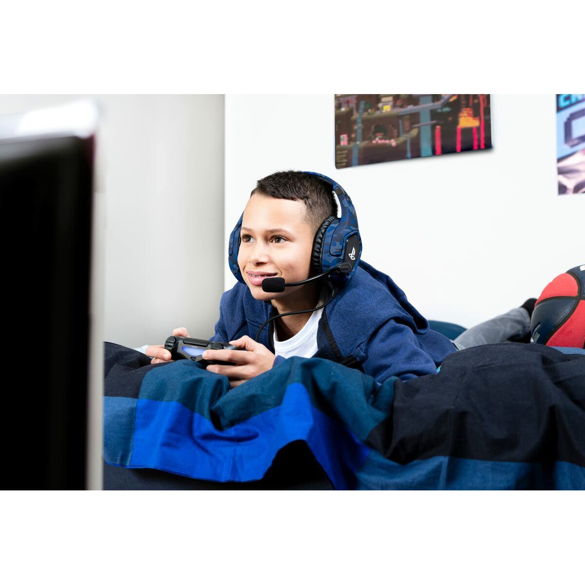 V2HC2556C440AF75CF4FAB3D5544D9FD185R6767112P4