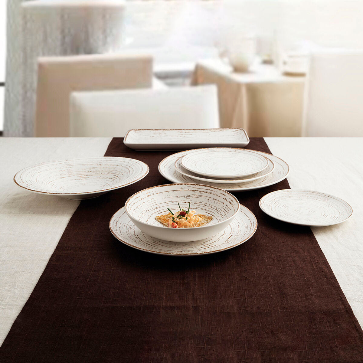 V5HE3875BD4F90E7E5A94333AE8ADAF718CR2297888P2